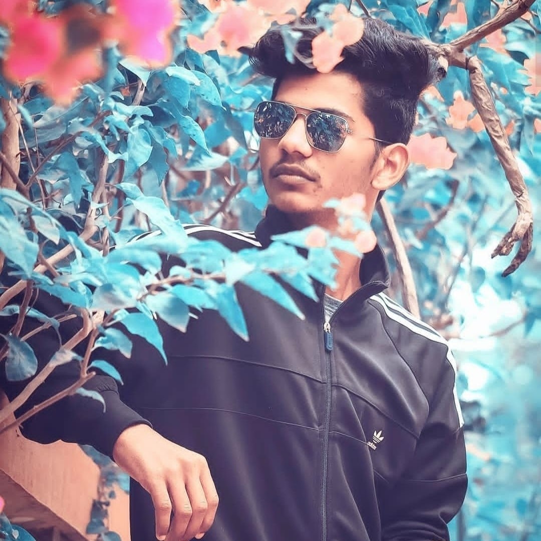 yadnyesh khotre